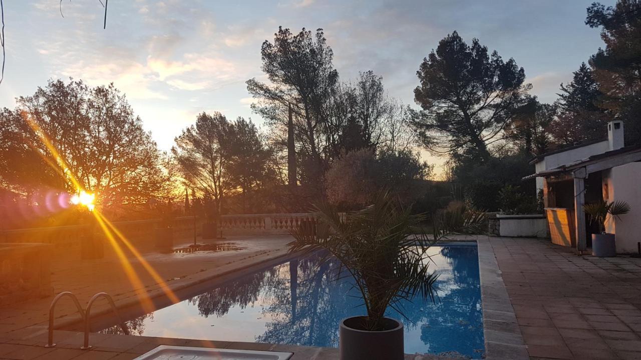 דראגיניאן Villa Manoe מראה חיצוני תמונה