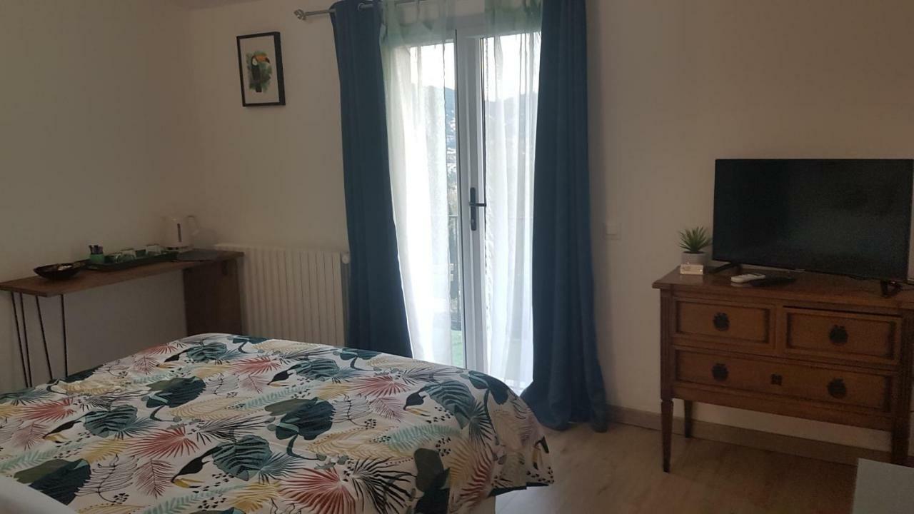 דראגיניאן Villa Manoe מראה חיצוני תמונה